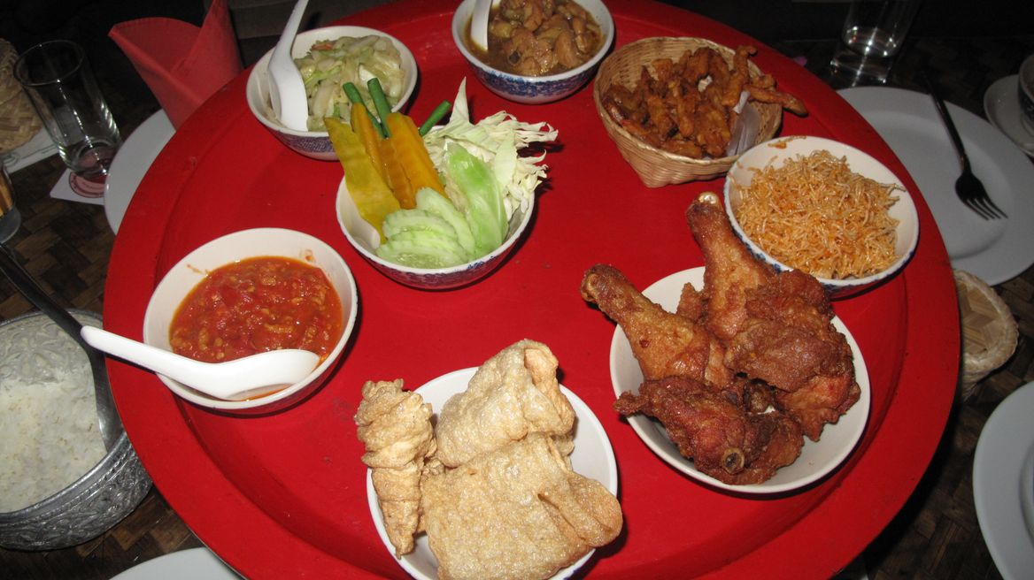 Northern Thai Food served in the Round Table (called Khan Toke)