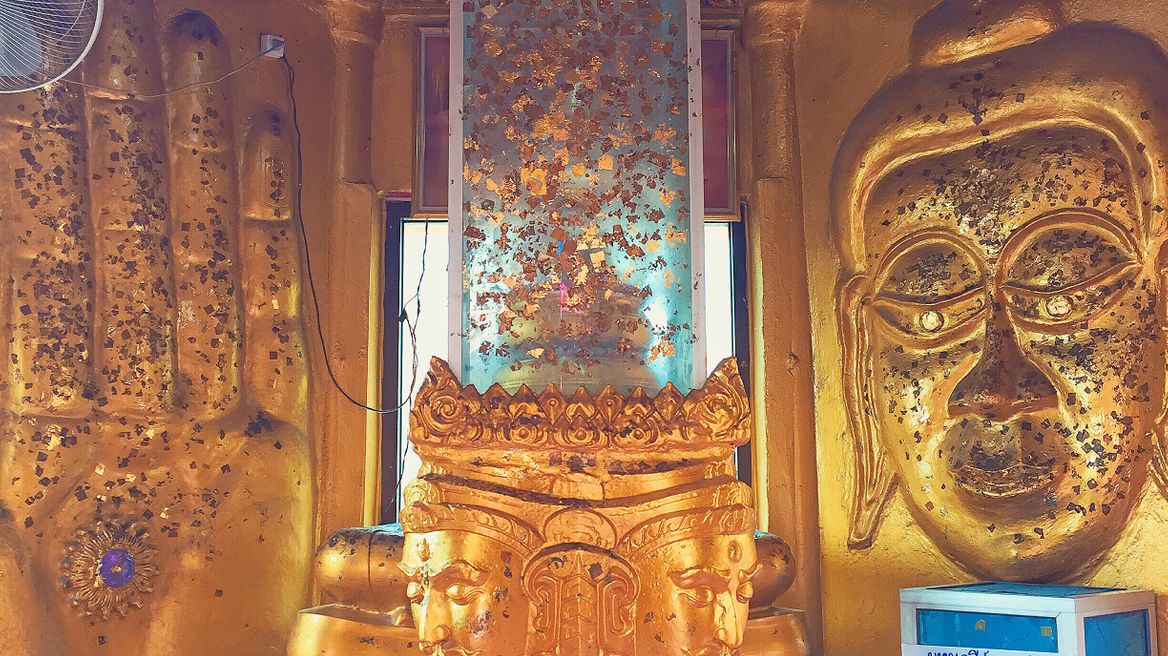 Amazing Bhuddha's relics from Nepal