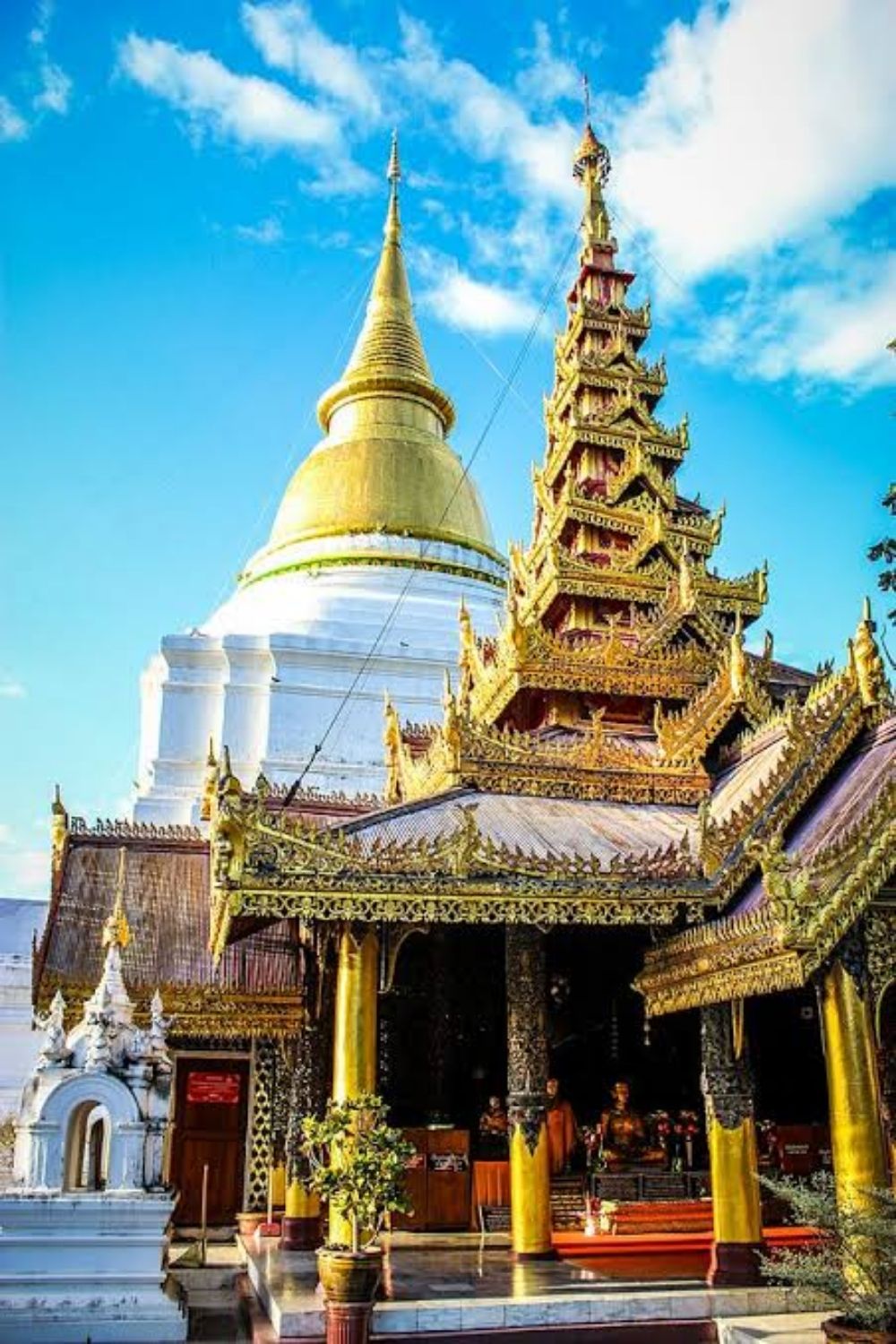 Lampang Temple Tour from Chiang Mai with Northern Thai Food - TakeMeTour