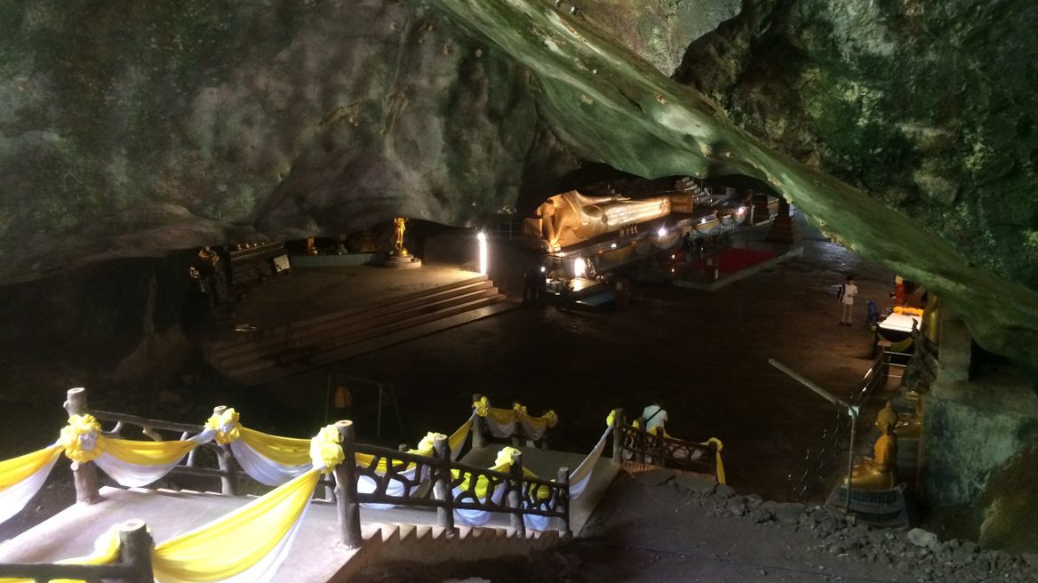 Visit Golden cave temple