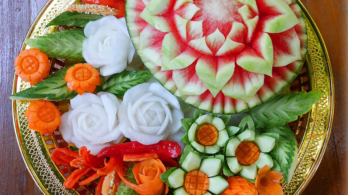 private 3-hour vegetable and fruit carving class in chiang mai!