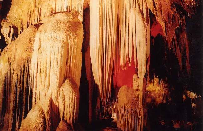 the fantastic stalactite in the cave