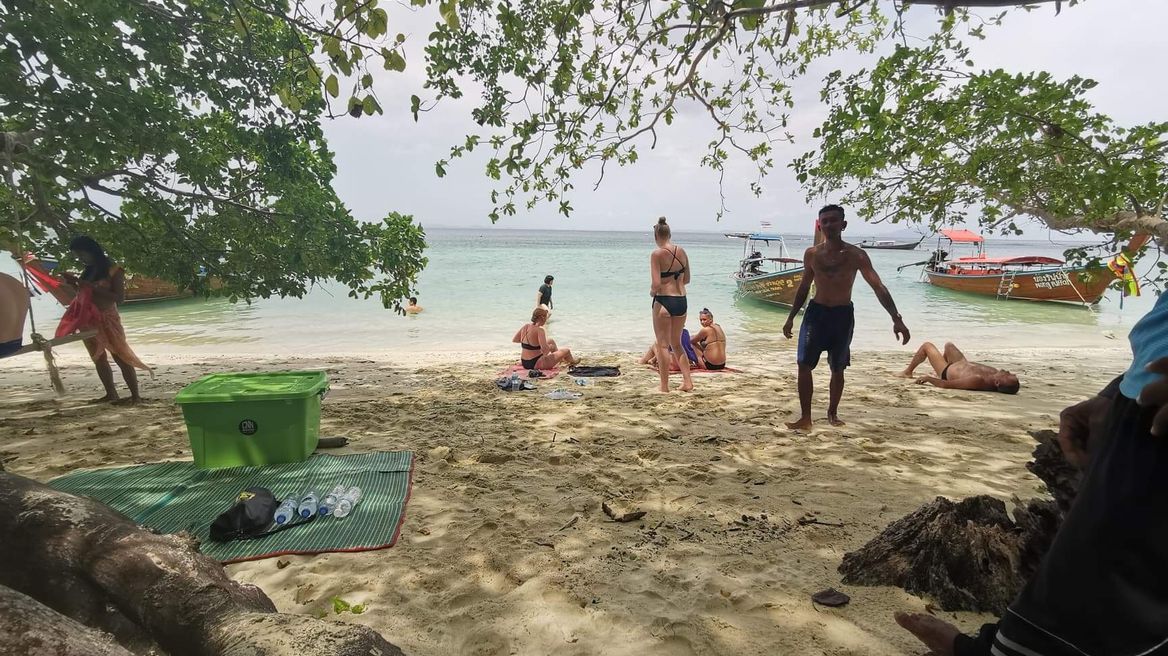 Enjoy on the beach