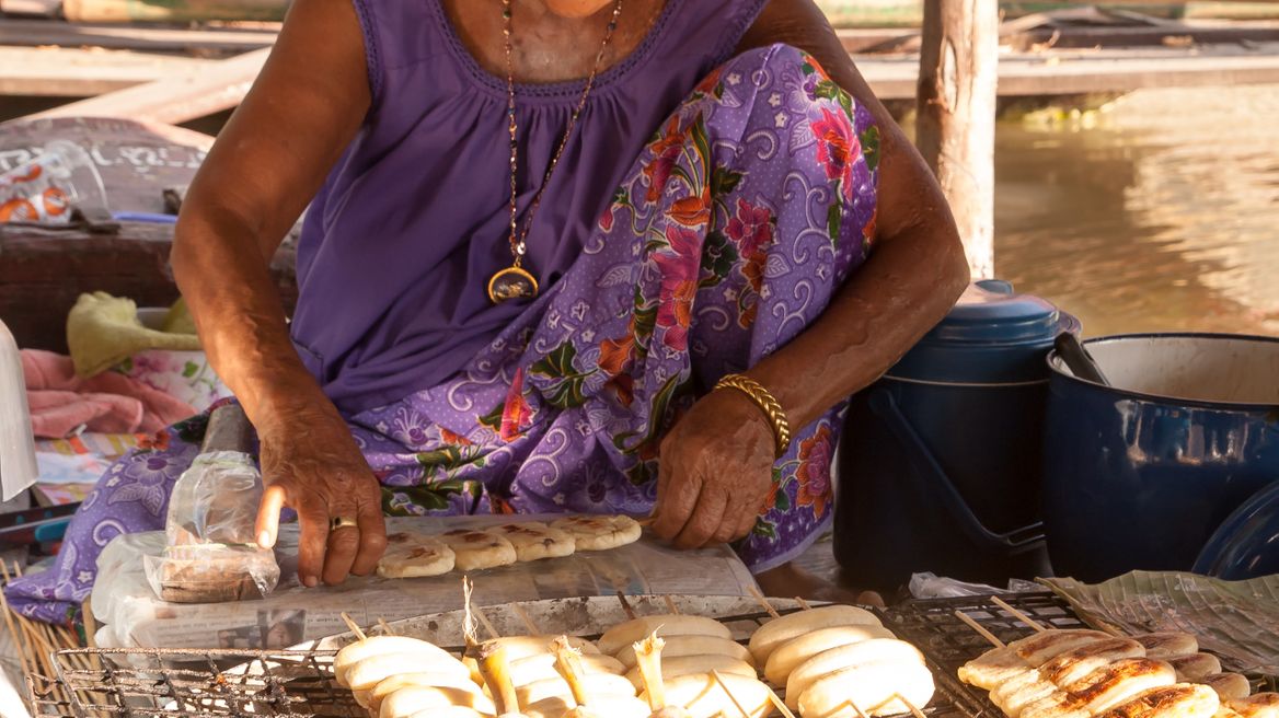 Vendor at Ayothaya Market