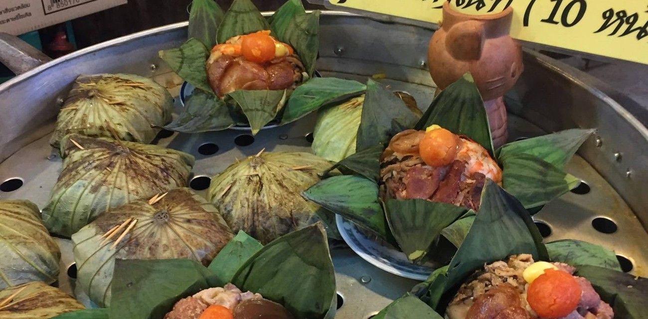 Local food in Baanmai market (Lotus Rice)