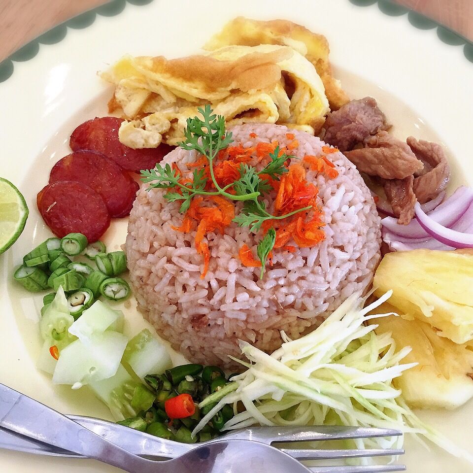 Kaow Kluk Kapi-Popular Thai food