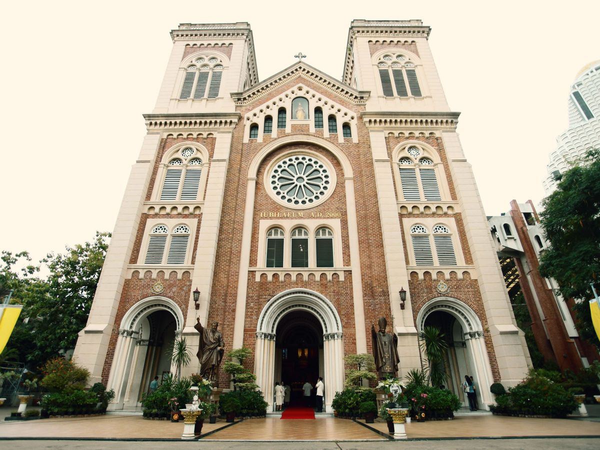 Assumption Cathedral | TakeMeTour