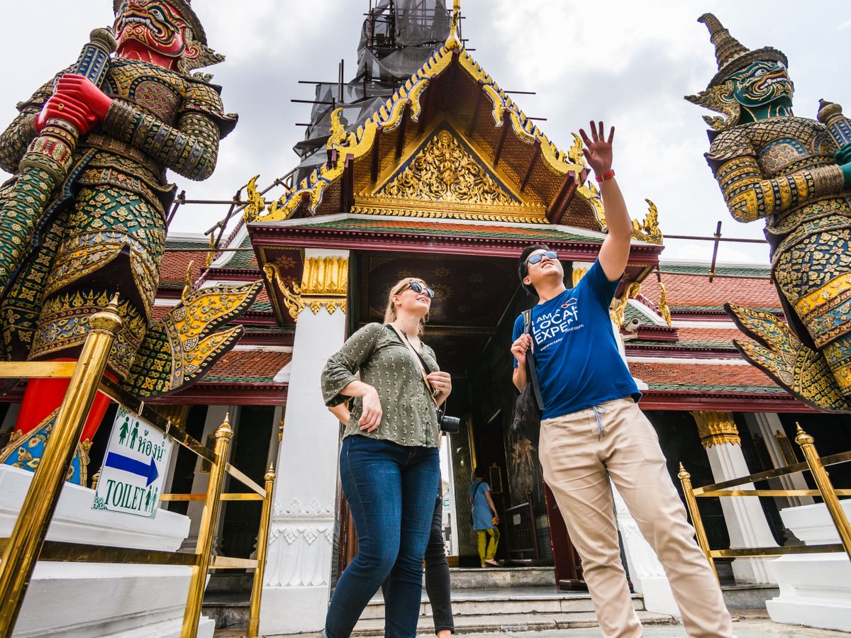 TakeMeTour Free Walking Tour & Travel services