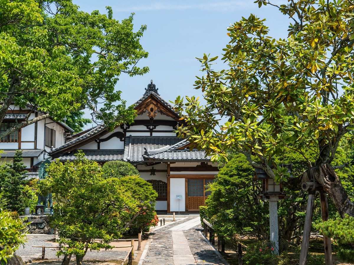 พาเที่ยว Kyoto: พาเที่ยวจุดสำคัญในเมืองและไปเที่ยวในย่านชนบท Arashiyama