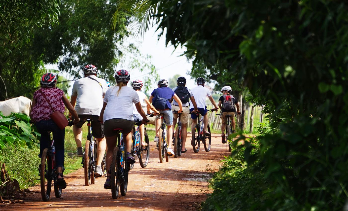 bicycle village hours