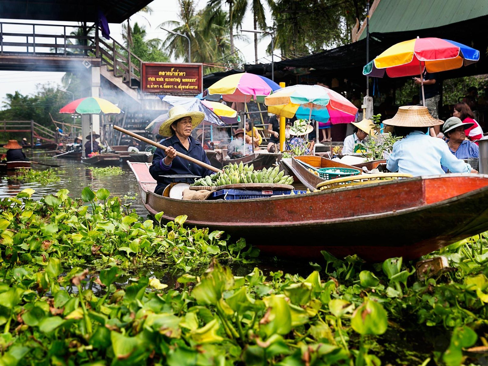 Tha Kha Floating Market TakeMeTour