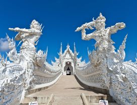 Explore 3 Iconic in Chiang Rai from Chiang Mai