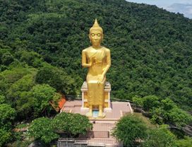 One Day Trip นั่งรถจิ๊ปเที่ยวบ้านทรายขาว 