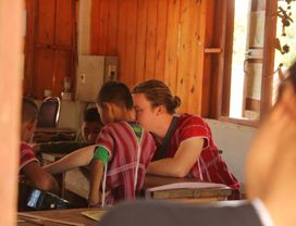 Be a Volunteer English Teacher for One Day