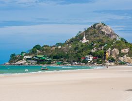 Let's Enjoy Beach & Seafood Time in Hua Hin!