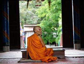 Sunset and Batcave in Battambang Tuk-Tuk Tour