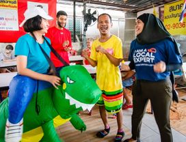 Local Market Shopping & Happiness Sharing