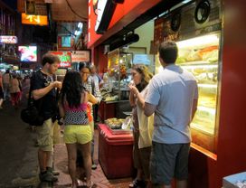 Yaowarat Foodie Walk and Culture Tour