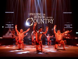 Muay Thai Live Show & Asiatique Night Market in Bangkok 