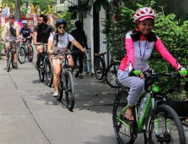 ⭐Bike and Canal Boat Tour with Lunch 🚲