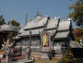 Chiang Mai Unique Temple Tour with a Local! 