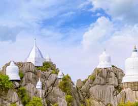 Visit Mountain Temple and Chae Son National Park