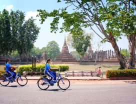 Sukhothai Historical Park Bike Tour & Fun Crafting Workshop