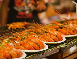 Phuket: Sunset View and Seafood Market Dinner Tour