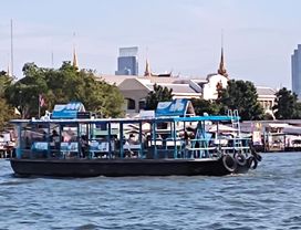 Life on Chao Phraya River and Try Street Food 
