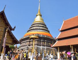 Lampang City Tour : Experience Unique Temples in Lampang 