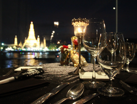 Explore Bangkok Hidden Gem at Night 