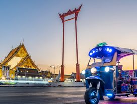 Bangkok: Street Eats by Tuk-Tuk Guided Tour