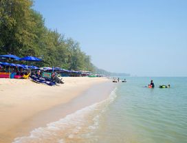 Hip Hua Hin: Spend Your Holidays Here at This Seaside Town! 