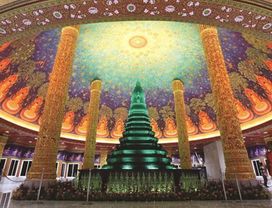 Let's Cycle in Bangkok & Thonburi Like a Local & Visit Top Temples