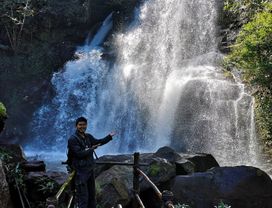 A Private Tour Trekking and Exploring Doi Inthanon