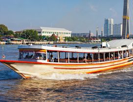 Beautiful Boat Trip Around Bangkok