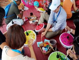 Travel Chiang Mai: Umbrella Village, Wood Carving Village & Unique Silver Temple