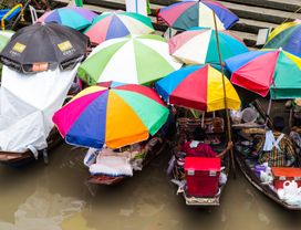 Slow Life in Amphawa: See Temples, Floating Market & Fireflies!