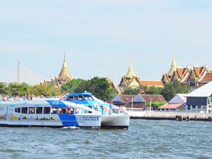 1 Day Pass Chao Phraya Hop-on Hop-Off Boat 