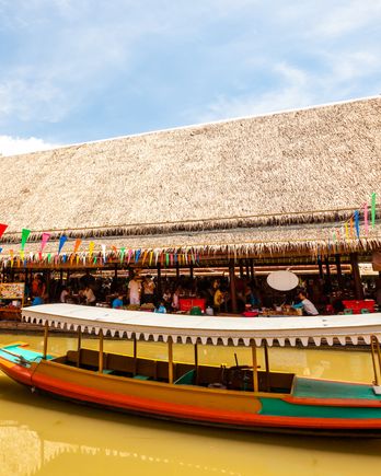 Ayothaya Floating Market 