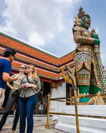 Half Day Bangkok Temple Tour | Book Tours Online - TakeMeTour