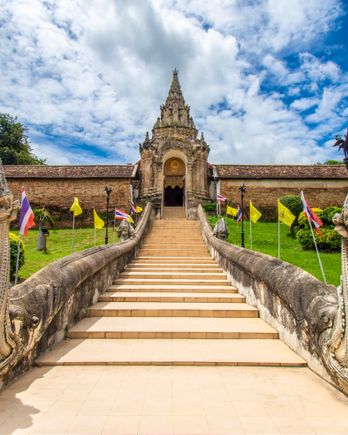 Wat Phrathat Lampang LaungLuang