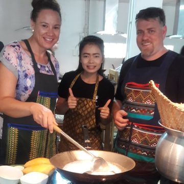 Experience a Thai Cooking Class in Bangkok