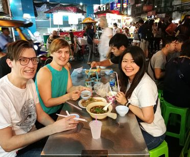 A Night Tour of Bangkok's Chinatown