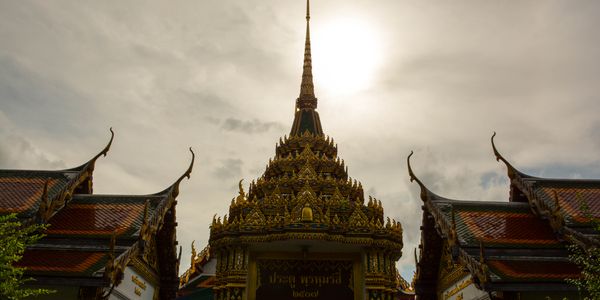 Wat Rakang Kositaram