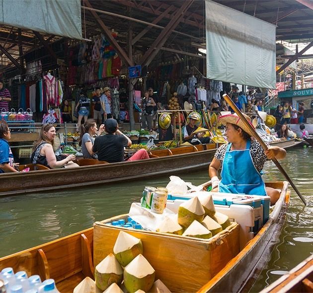 10 Fabulous floating market trips we love